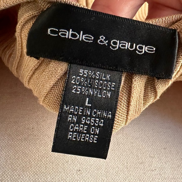 Cable & Gauge Silk Blend Ribbed Knit Women's Sleeveless Top Neutral Minimalist L - Picture 3 of 7